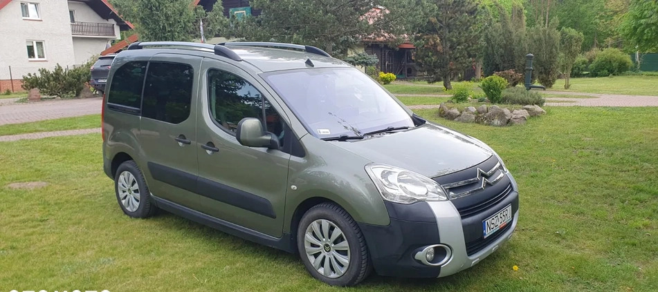 Citroen Berlingo cena 25500 przebieg: 210000, rok produkcji 2010 z Szczytno małe 29